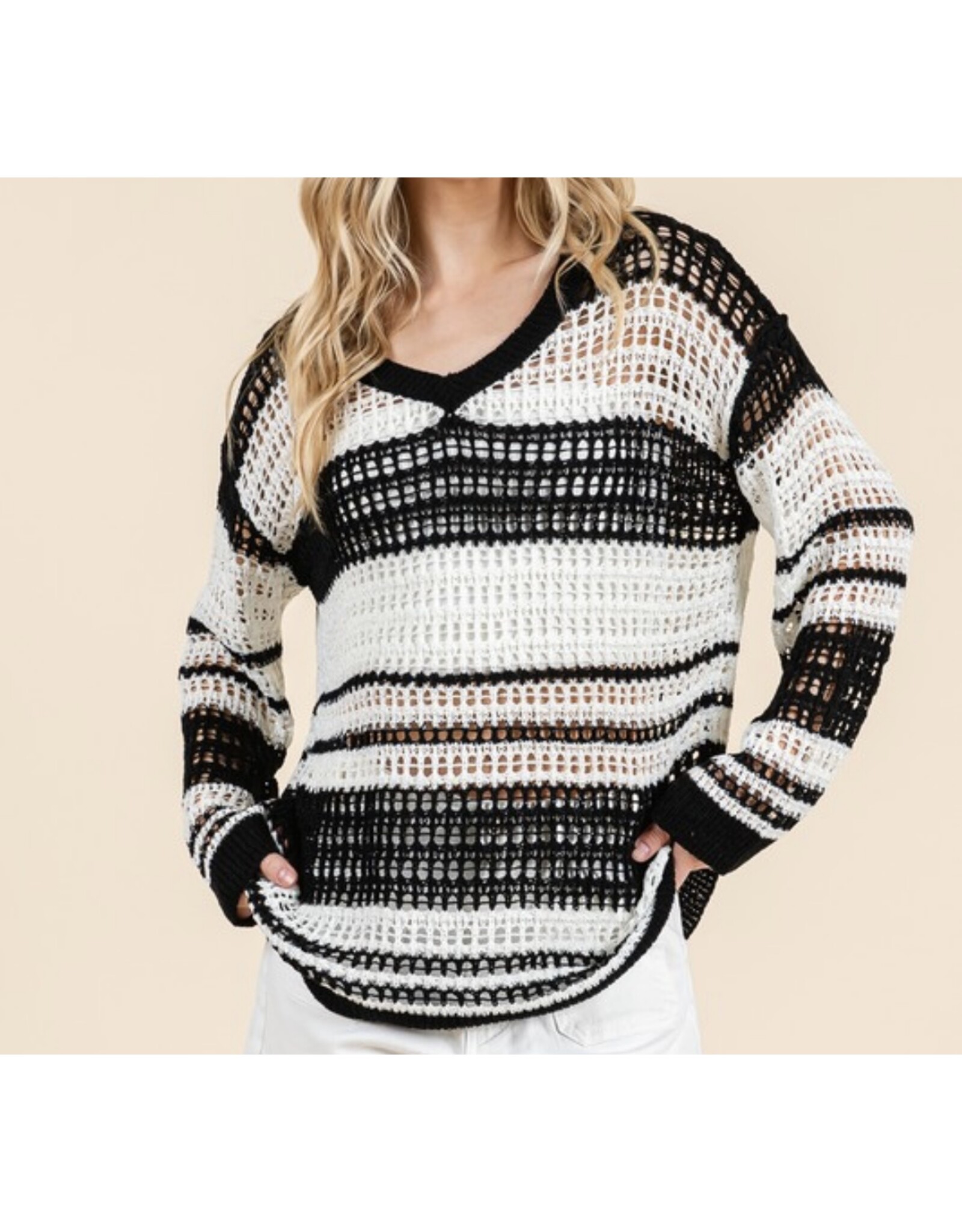 Lovelo Crochet Black & White L/S Sweater