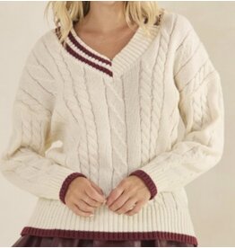 Lovelo Cable Knit V-neck Pullover