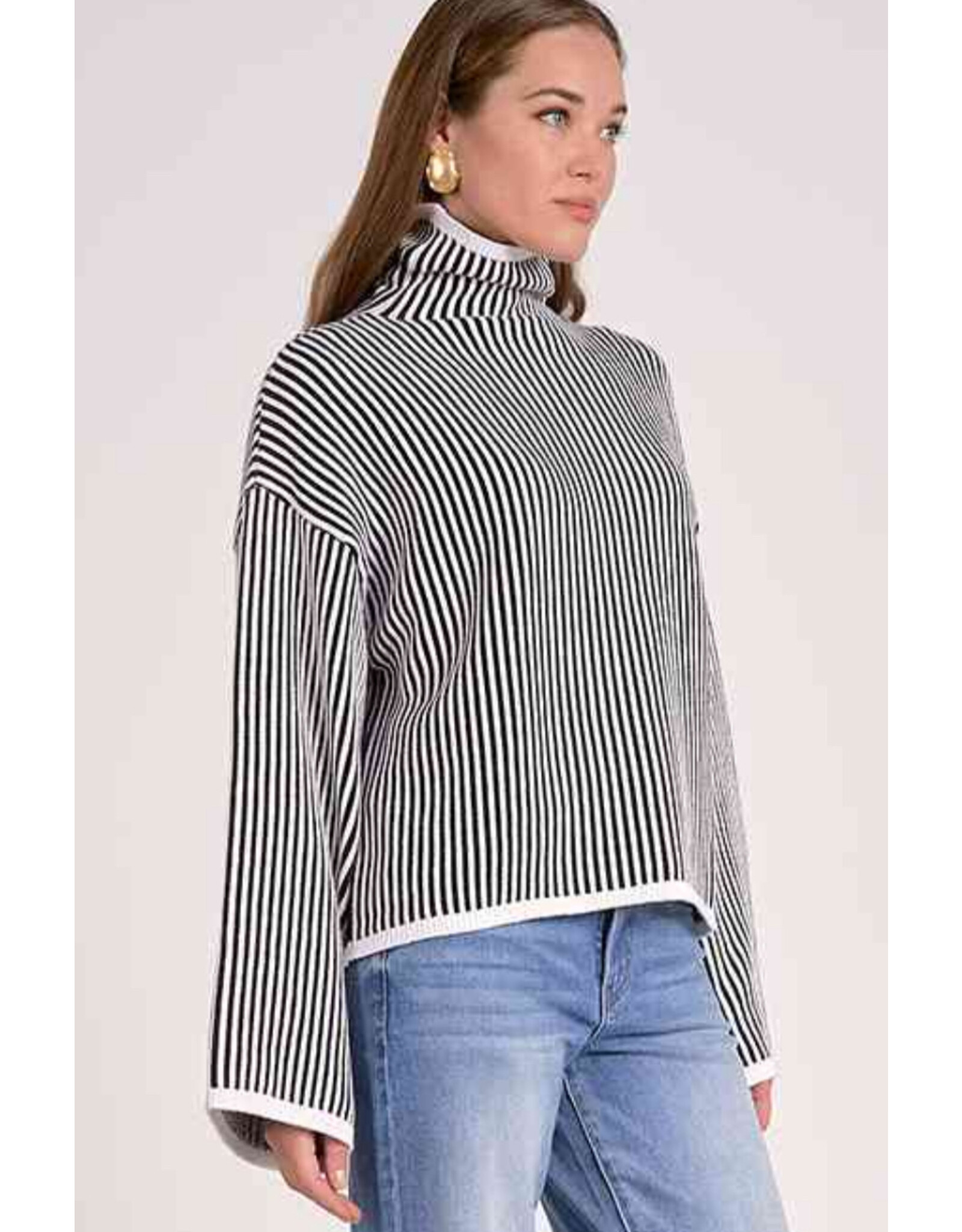 Elan elan B/W Stripe Sweater