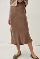 be cool Suede Feel Midi Skirt w/ Elastic Waistline
