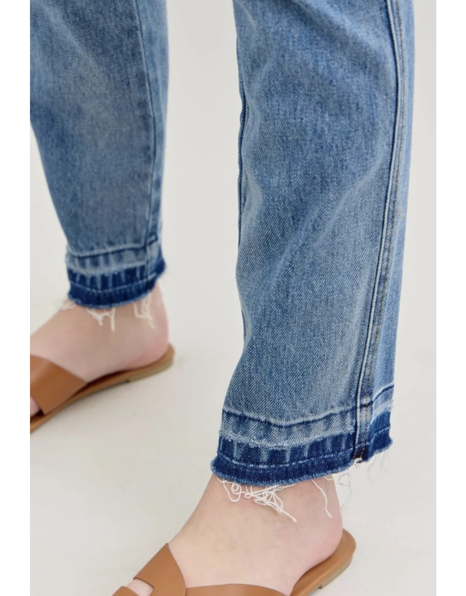 Judy Blue Judy Blue MR Magic Release Hem Boyfriend