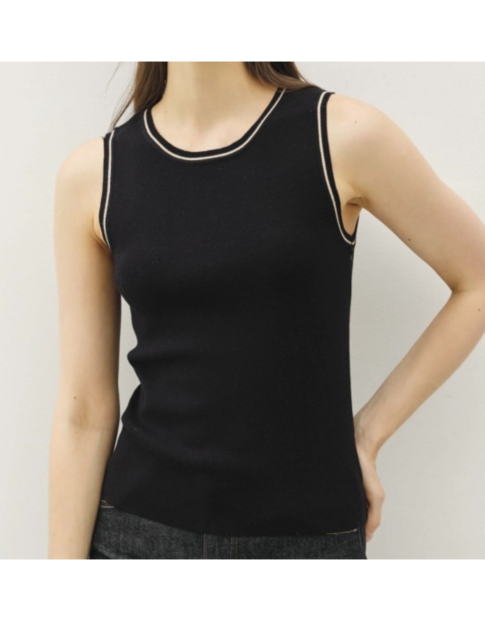 Black Contrast Accent Knit Tank