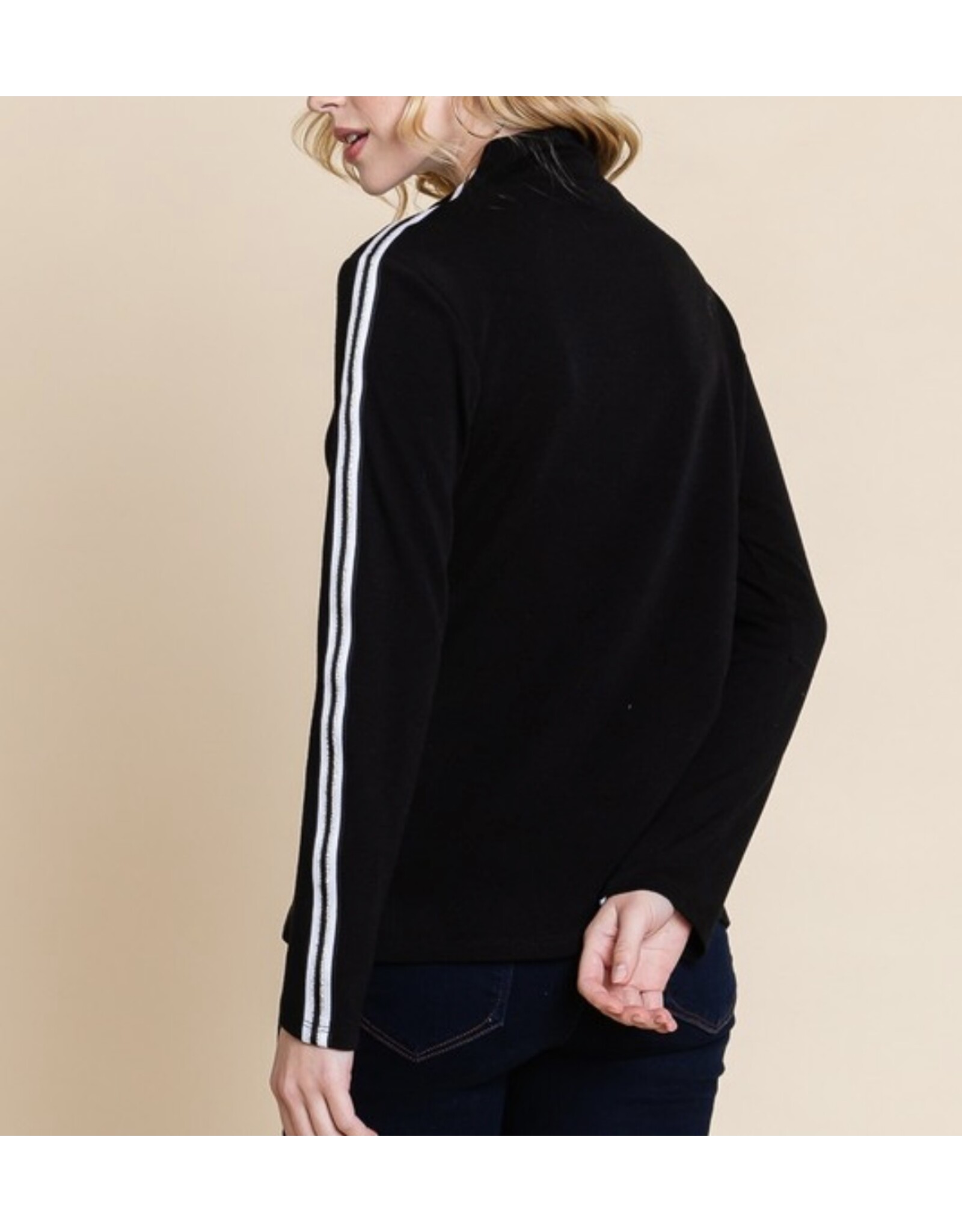 super lady Black & White Long Slv Mock Neck Top