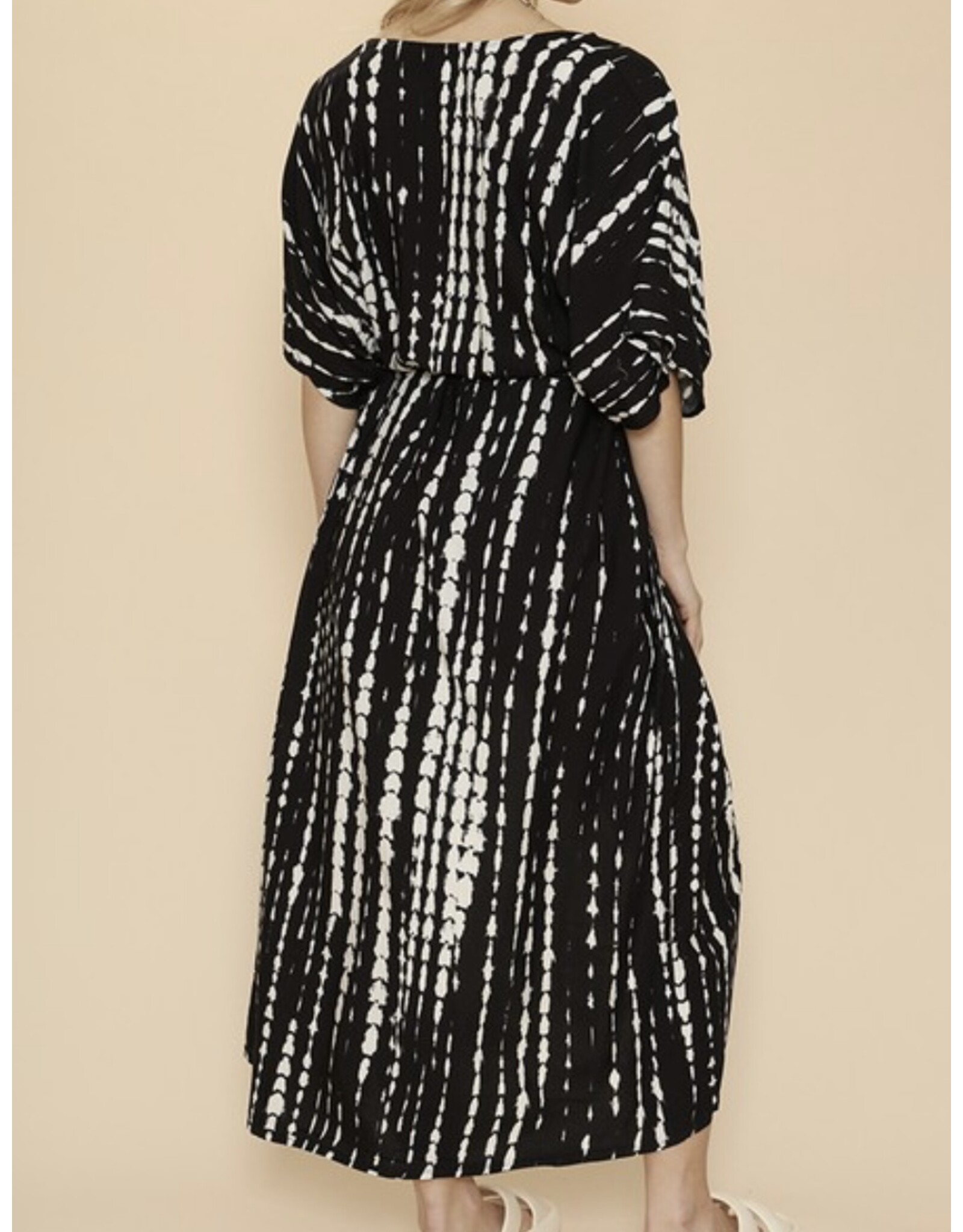 Miss sparkling Black & White Cover Up