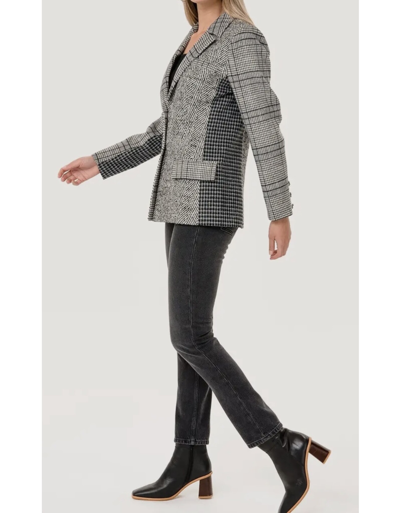 Plaid Patchwork Single-Breasted Blazer