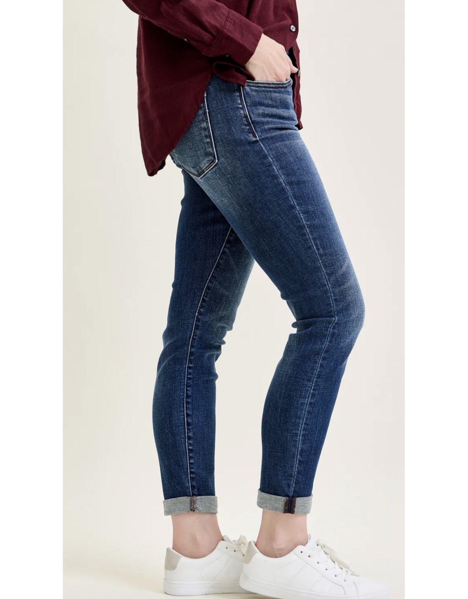 Judy Blue Cuffed Slim Fit