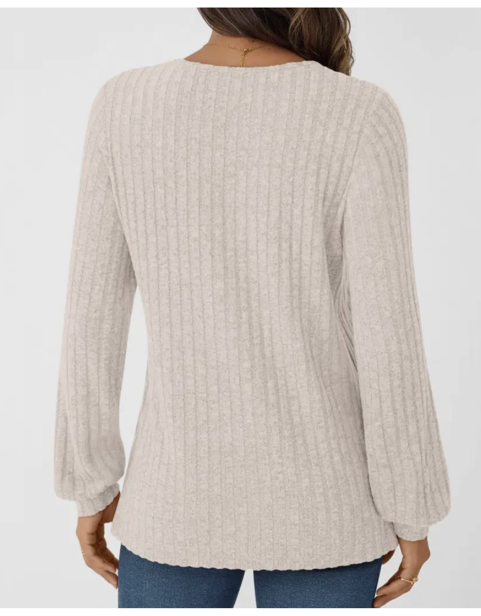 suhkasa Textured Knit V-Neck Top