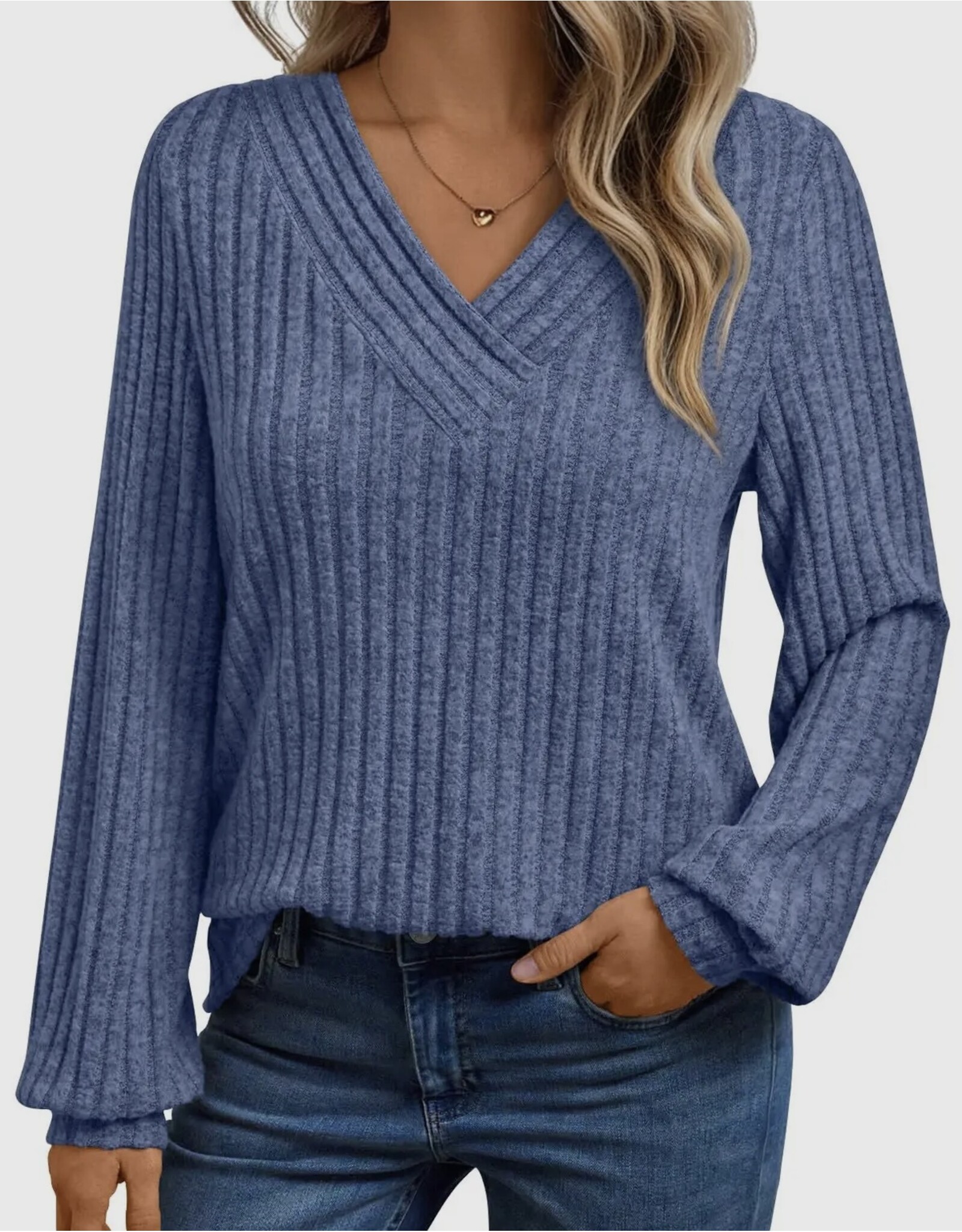 suhkasa Textured Knit V-Neck Top