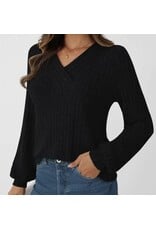 suhkasa Textured Knit V-Neck Top