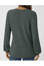 suhkasa Textured Knit V-Neck Top