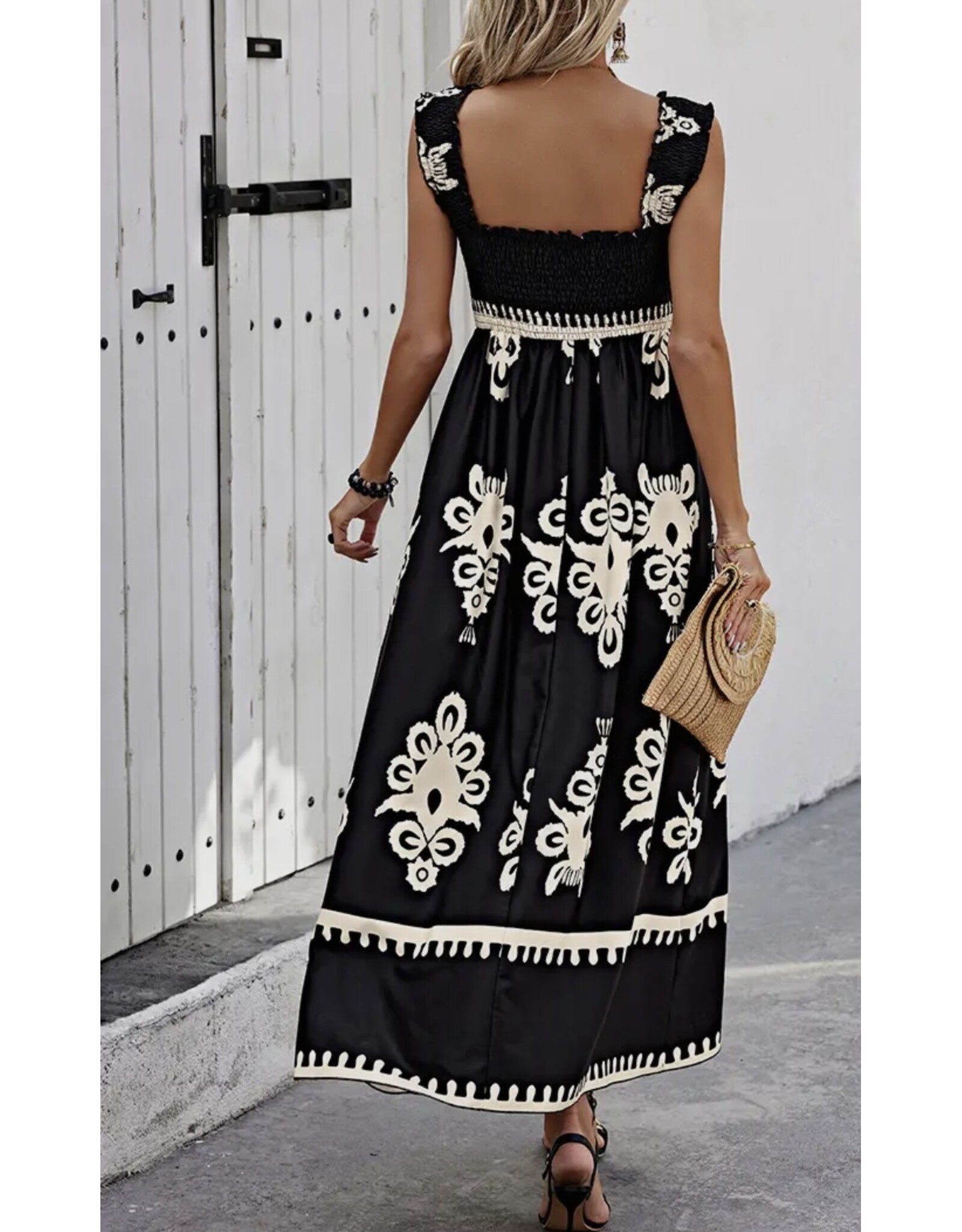 Ruched Square Neck SleevelessDress