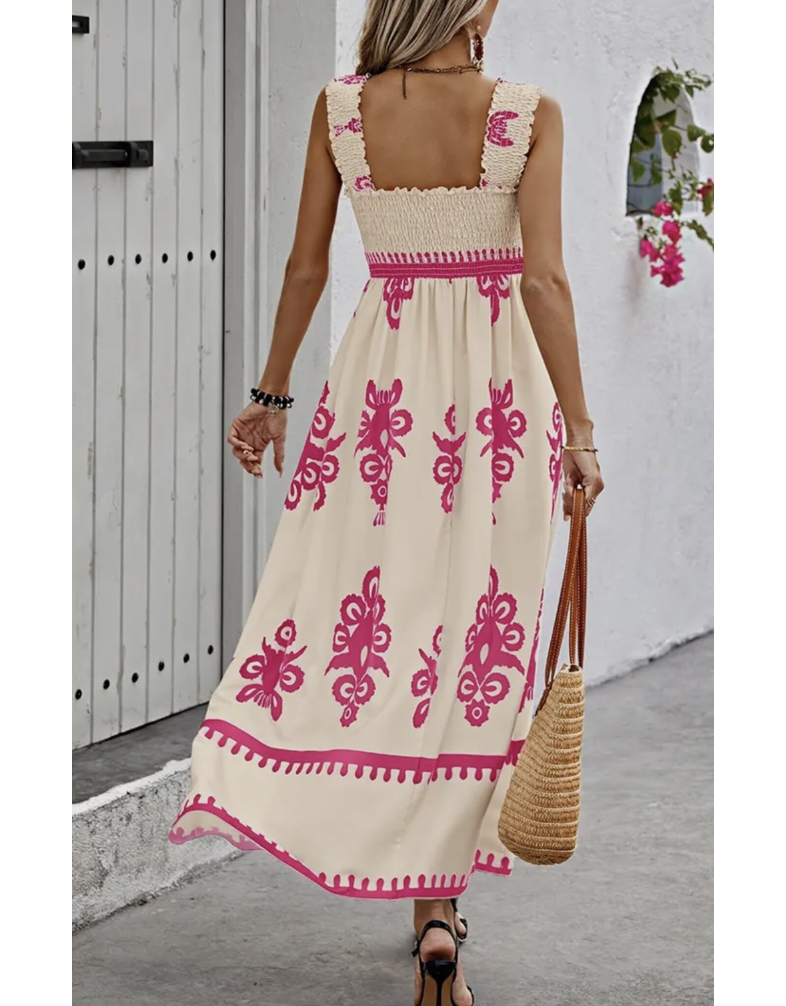 Ruched Square Neck SleevelessDress