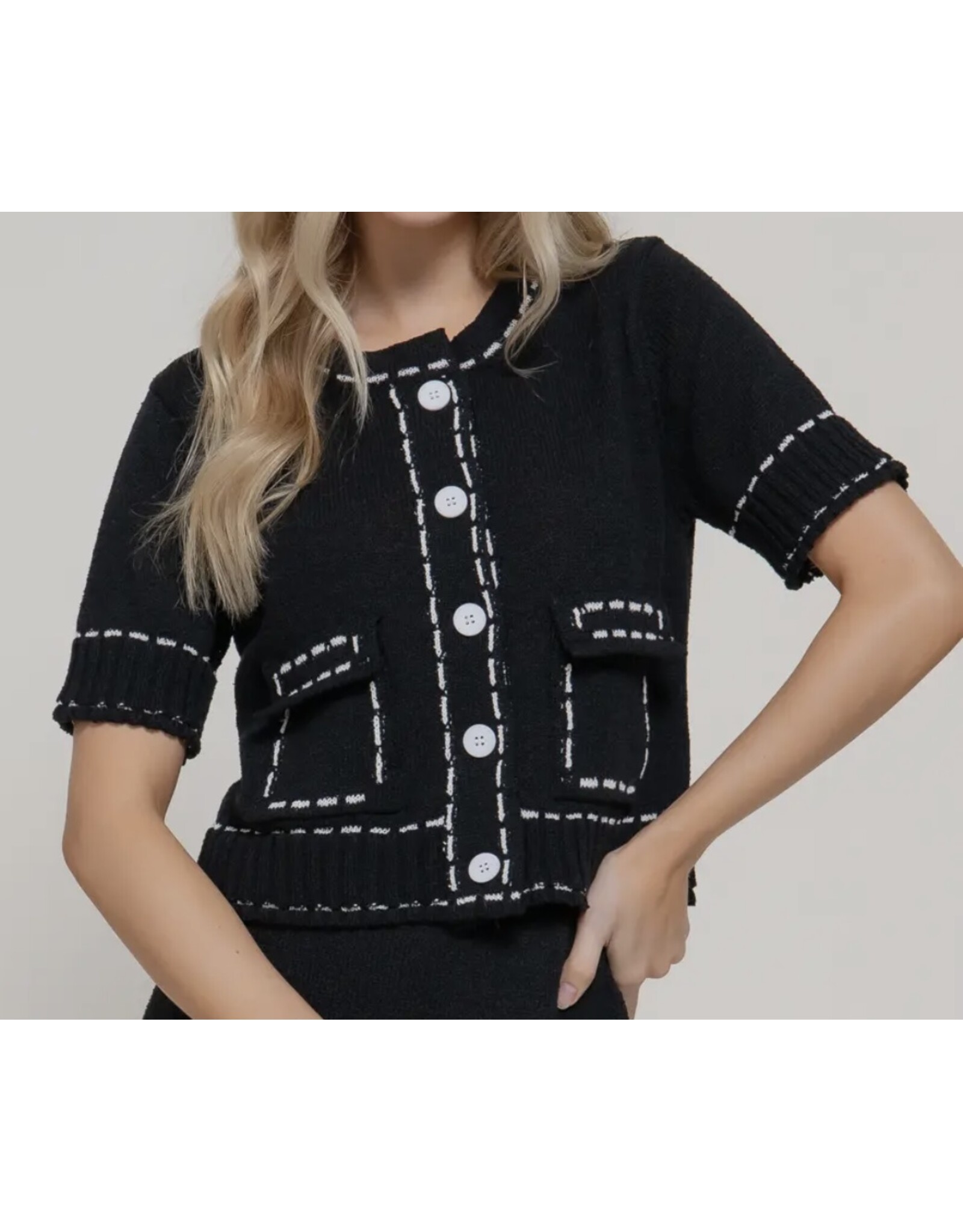 B/W Short Sleeve Contrasting Stitched Cardigan