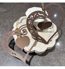 db Db rusty metal heart