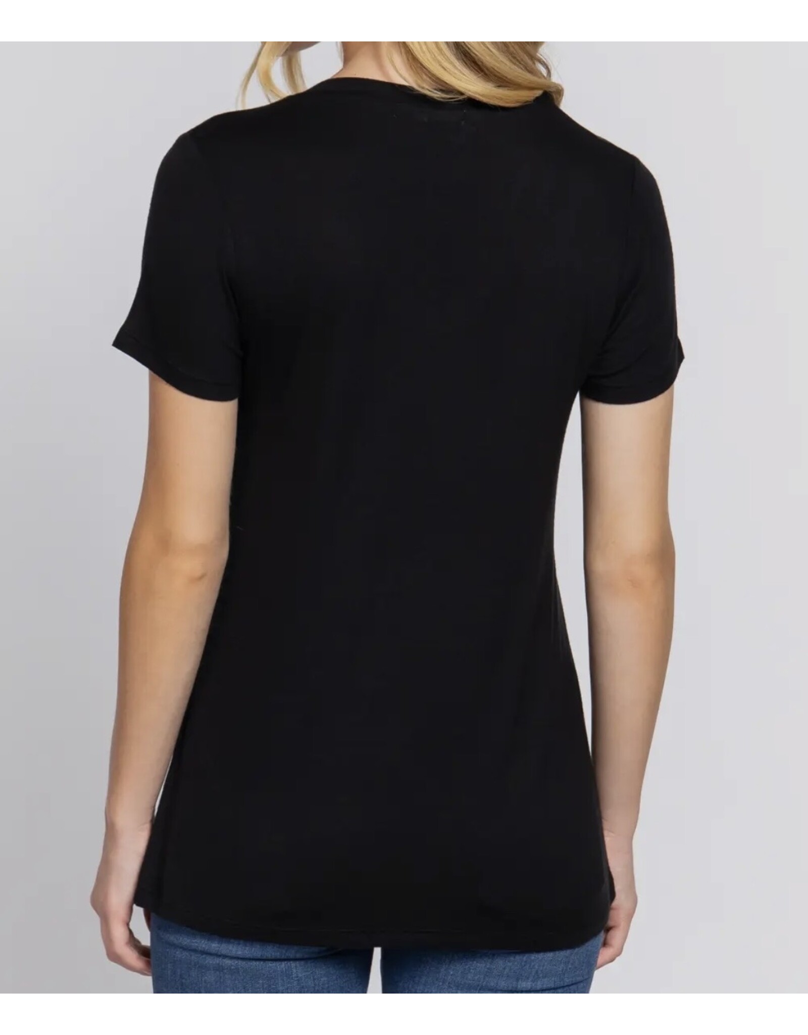 V-neck tee with pocket