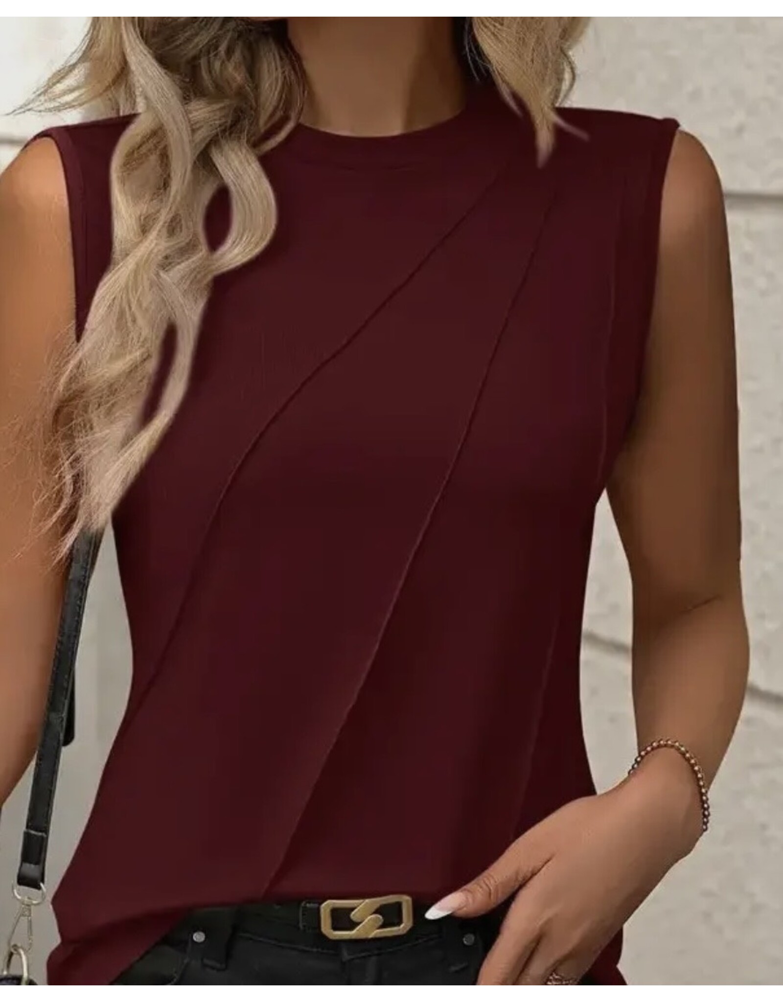 Front Seam Sleeveless Tank