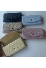 Wallet embossed ‘Look for Less’