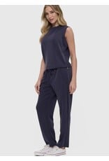 Ariella Zipper detail scuba tank