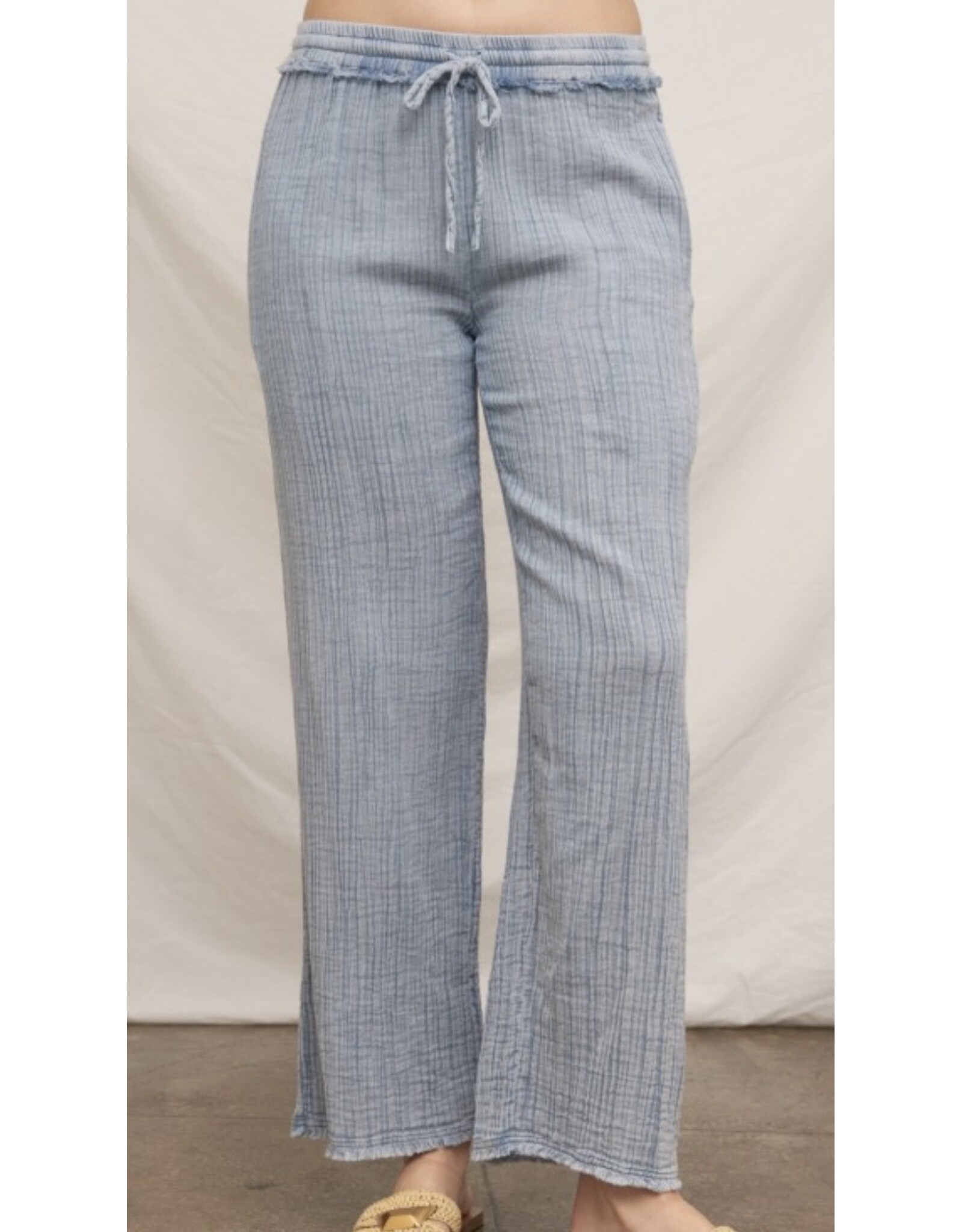 Chambray Crinkled Straight Pants