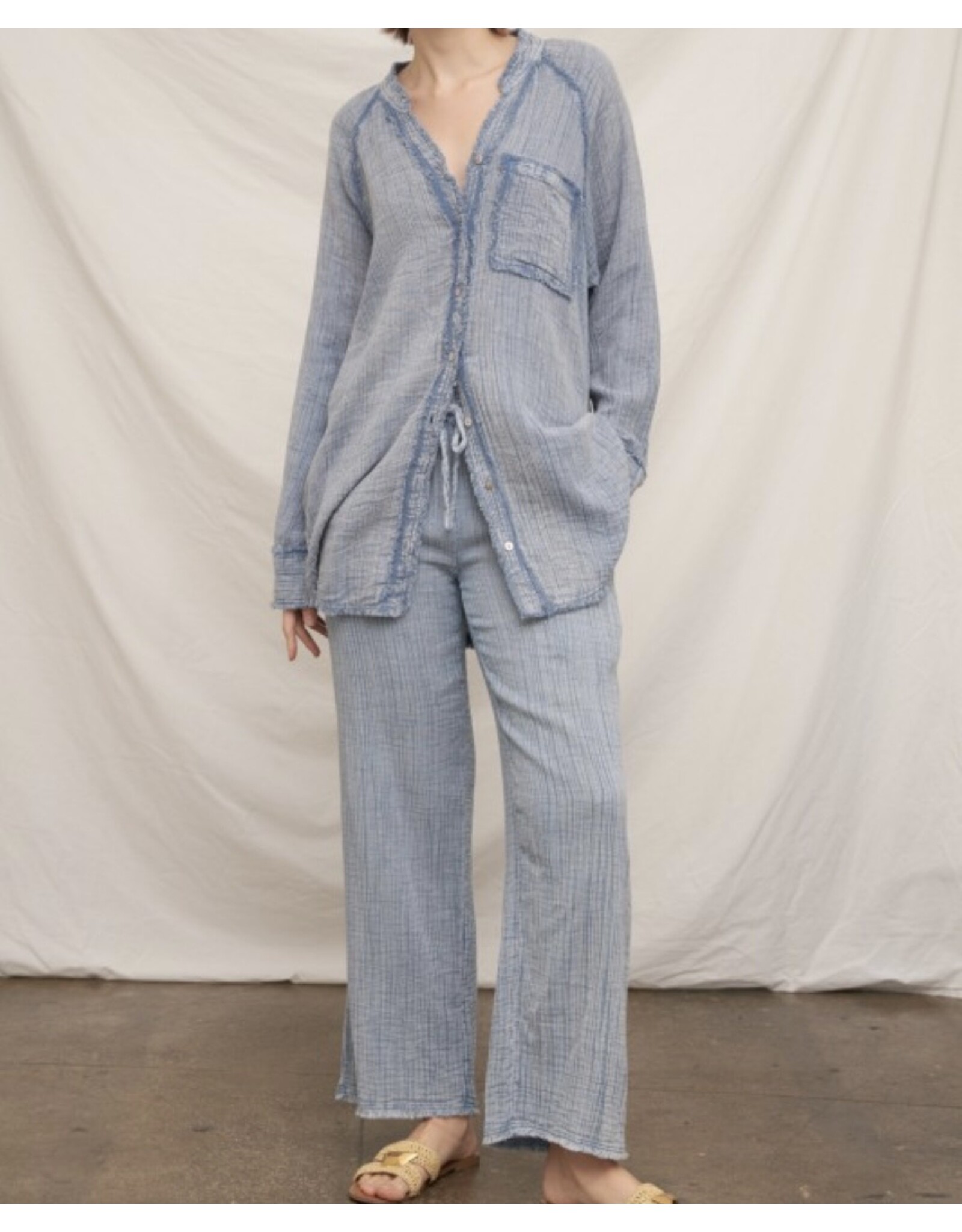 Chambray Crinkled Straight Pants
