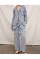 Chambray Crinkled Straight Pants