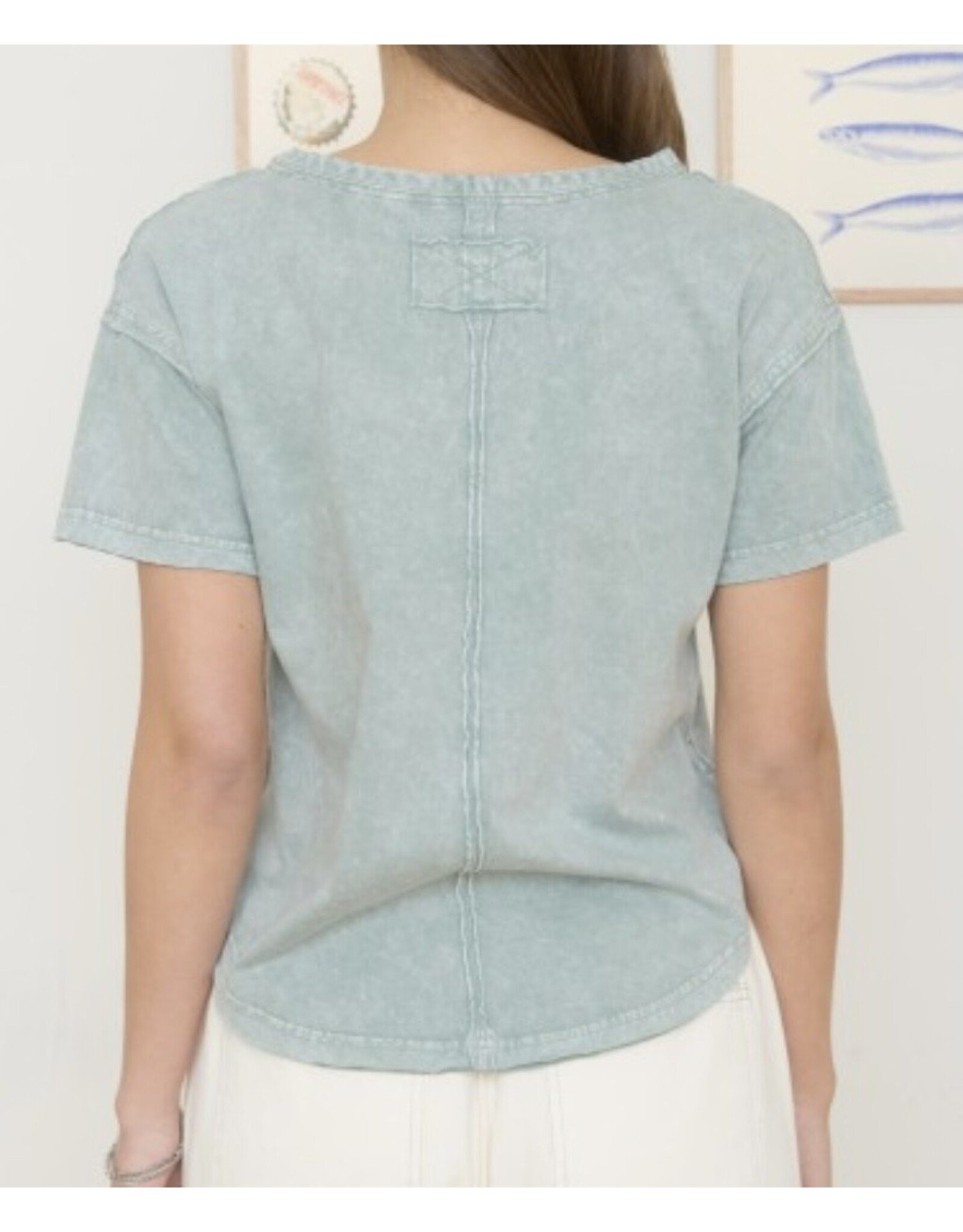 Washed Scoop Neck S/S Top
