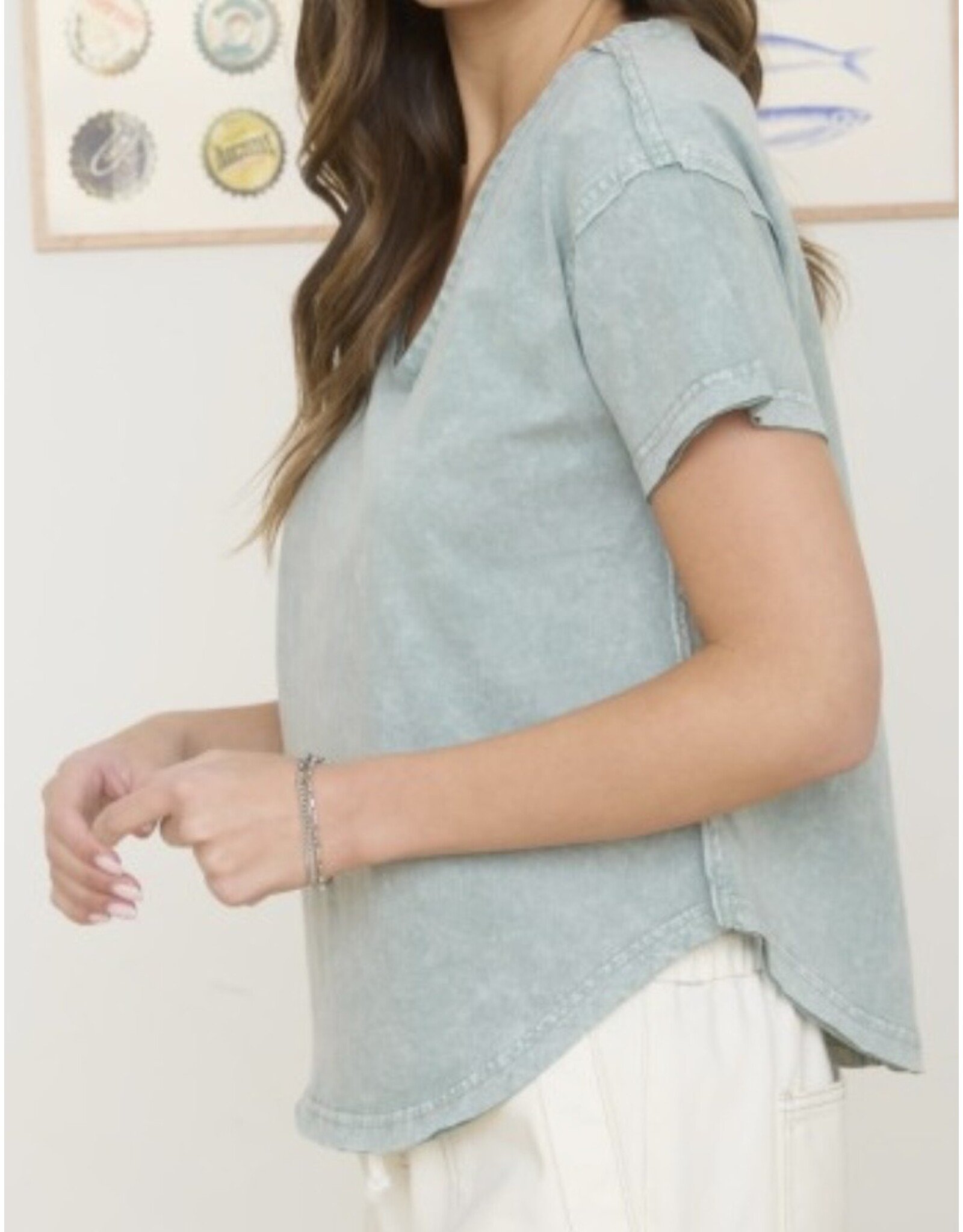 Washed Scoop Neck S/S Top