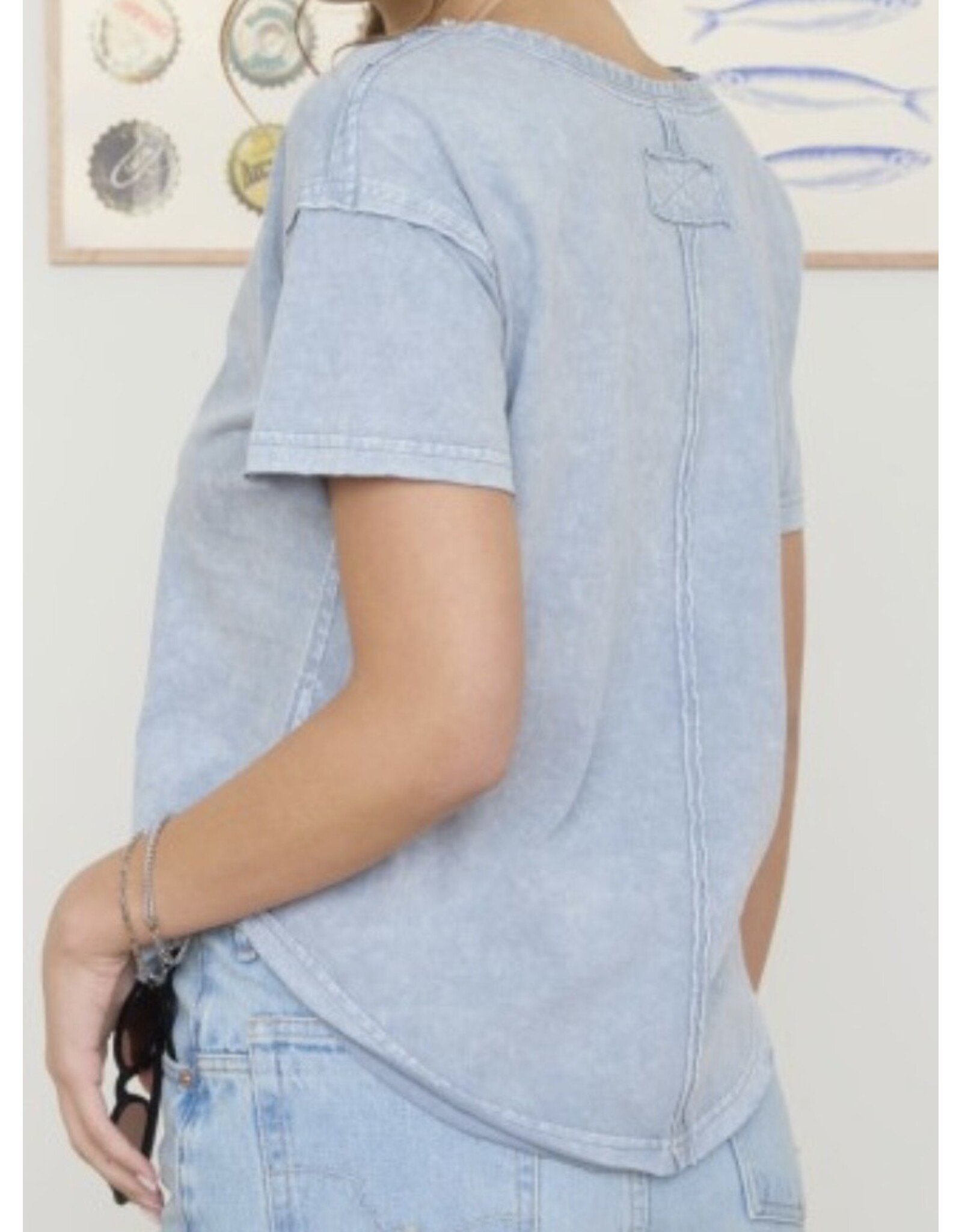 Washed Scoop Neck S/S Top