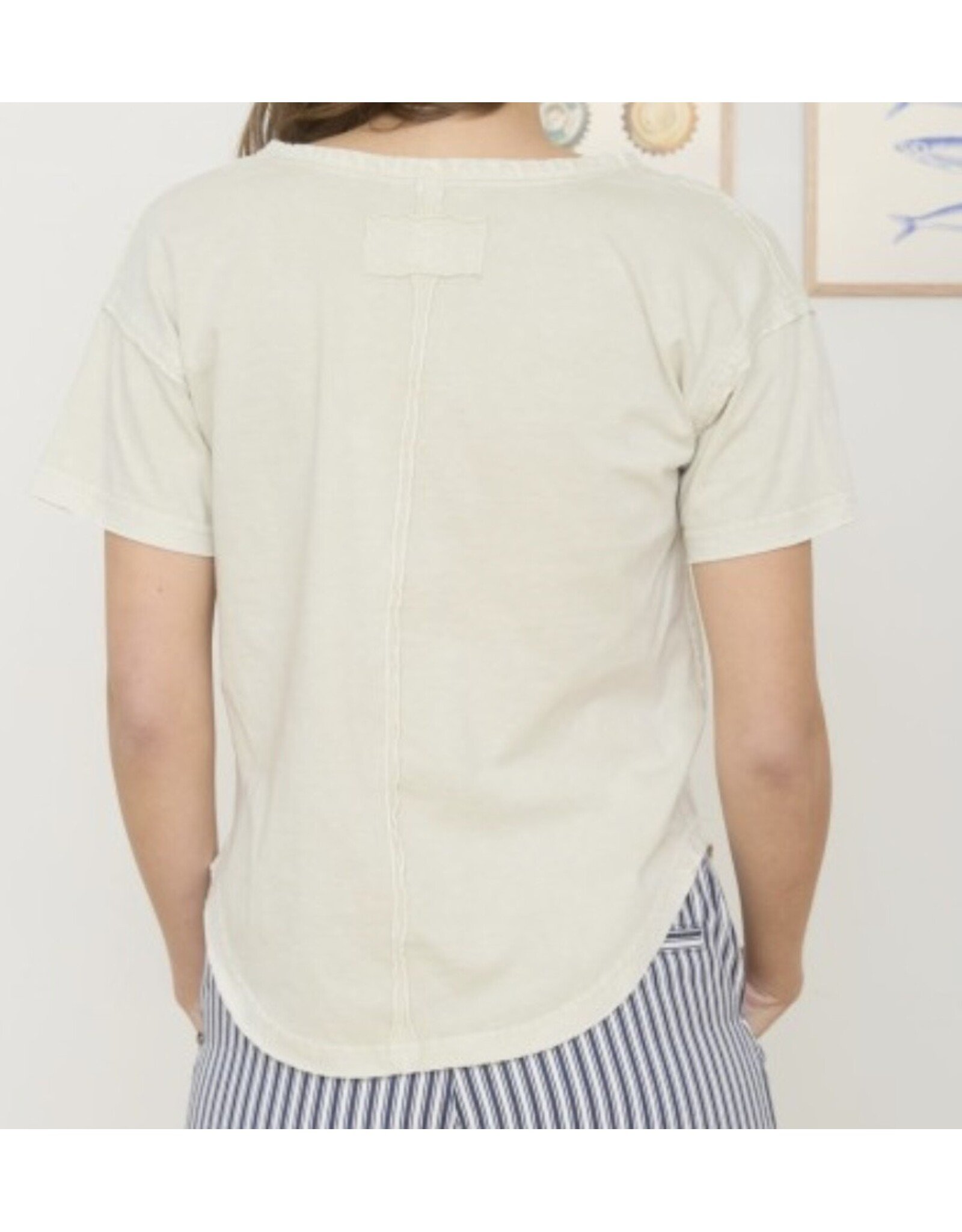 Washed Scoop Neck S/S Top