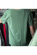 Relaxed washed s/s v neck knit