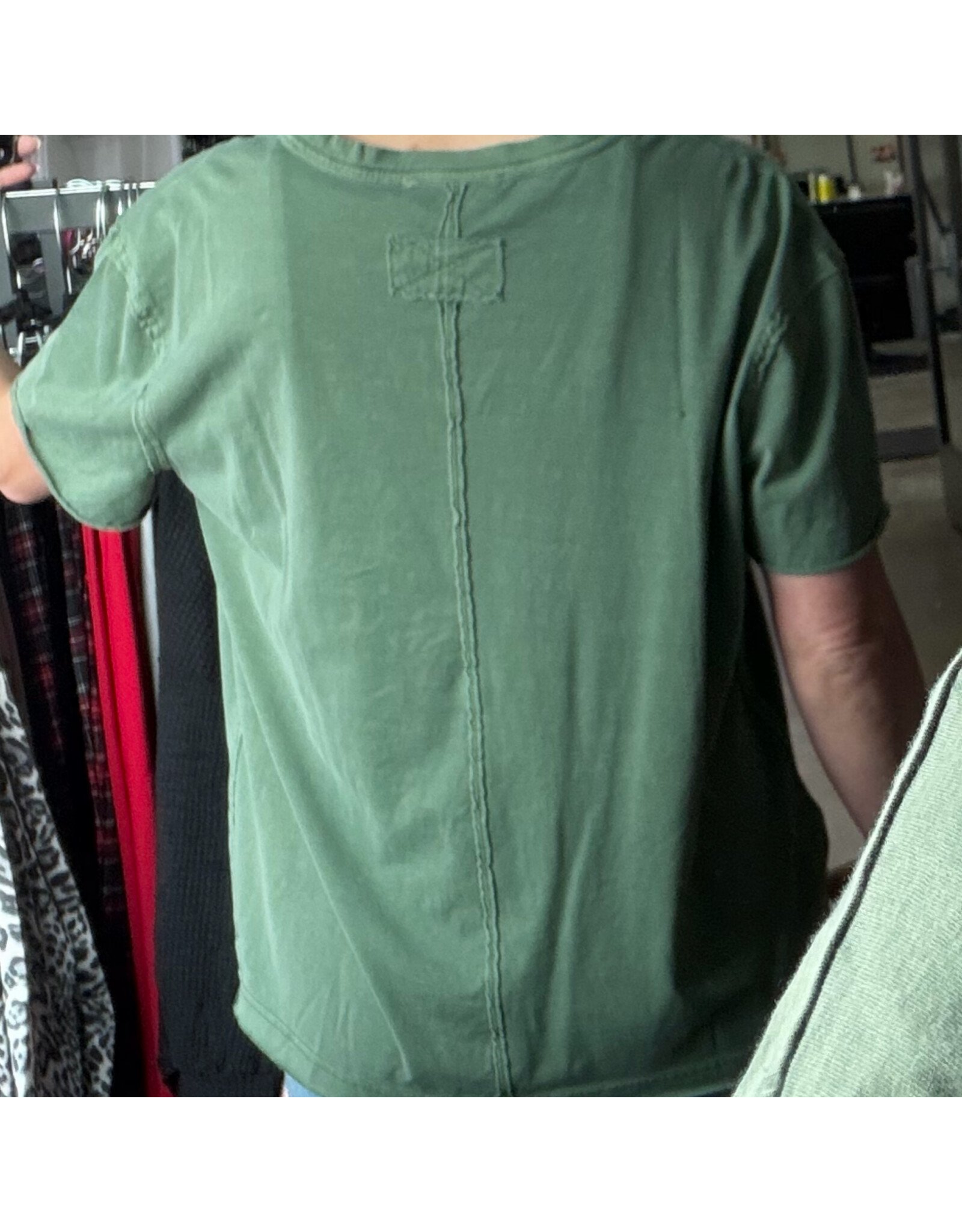 Relaxed washed s/s v neck knit