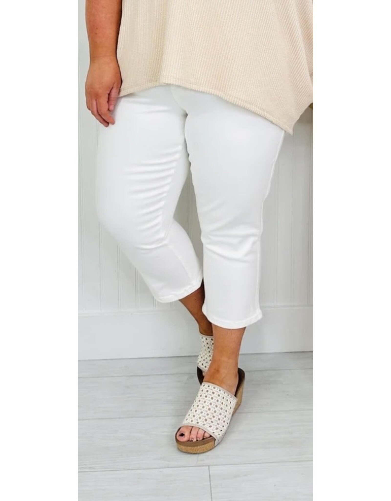 Judy Blue JB HW Tummy Control White Capri Jeans