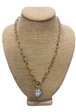 Chain link necklace with pearl drop