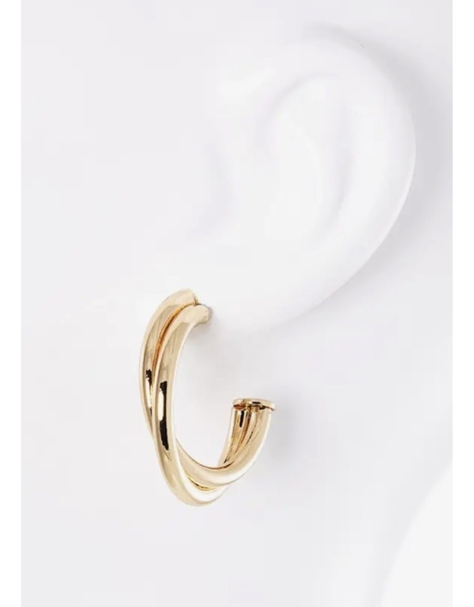 Ridged tube half hoop earrings