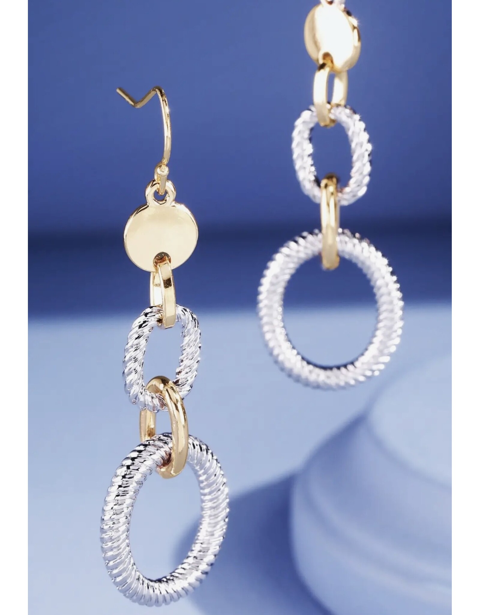 Two-tone rope link drop earrings