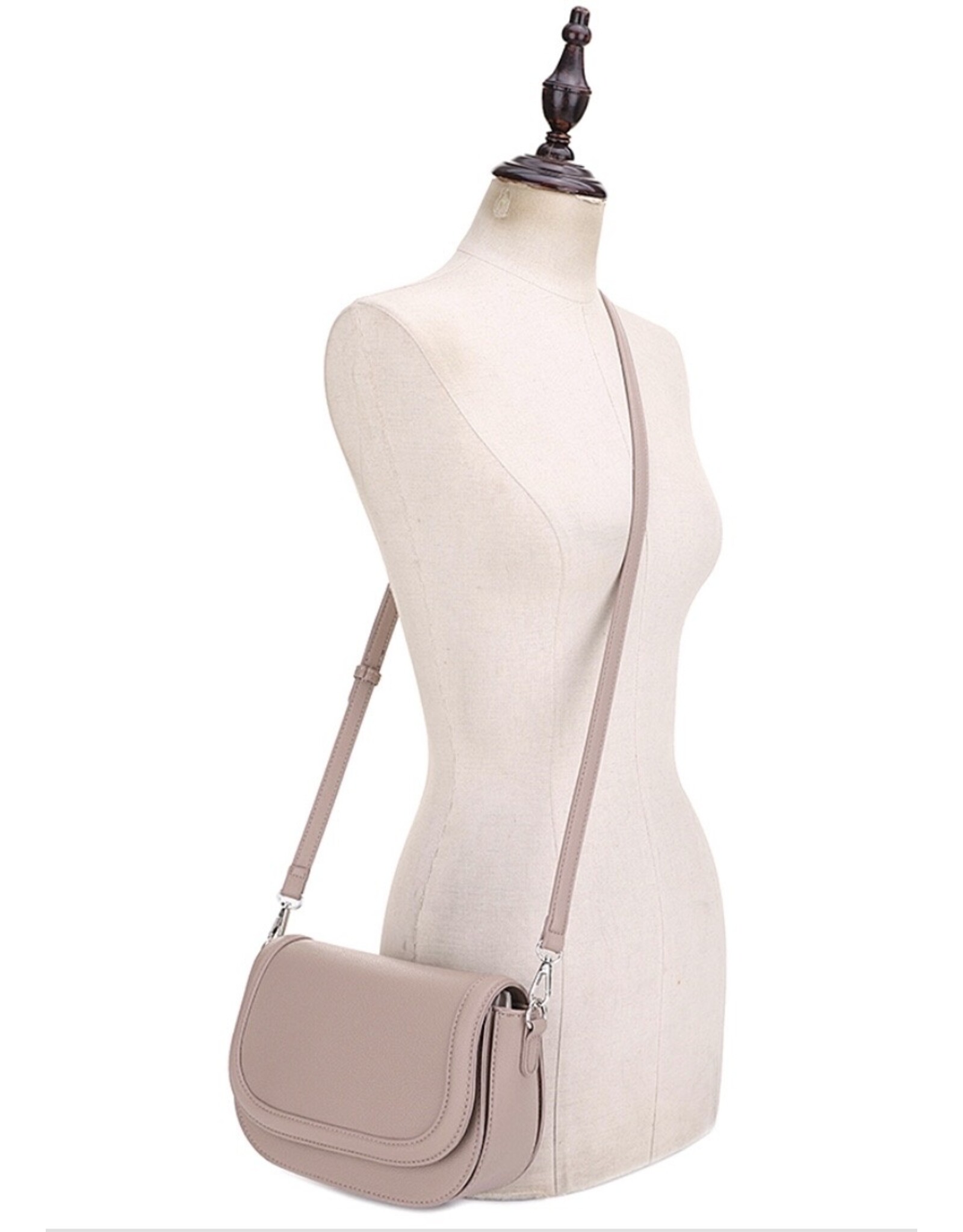 Structured Crossbody *perfect size*