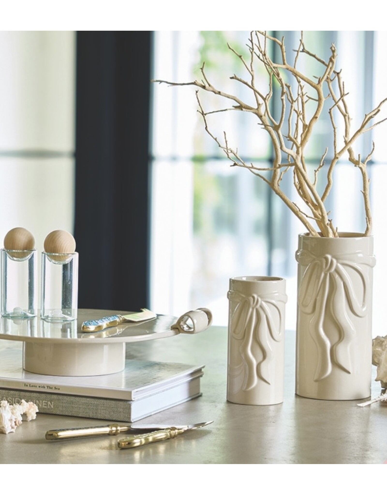 Ceramic Bow Vase Natural