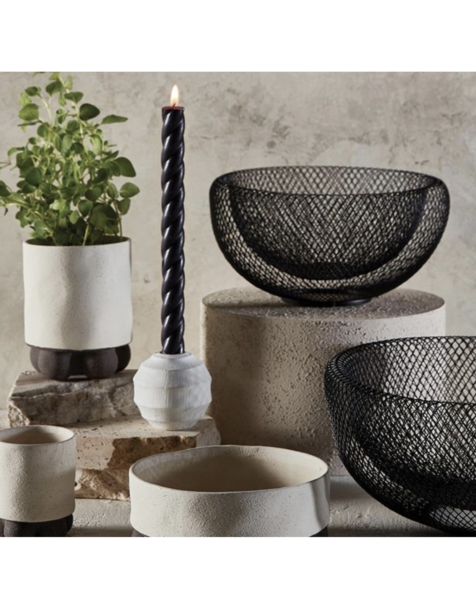 Santa Barbara Designs Black metal mesh bowl SET