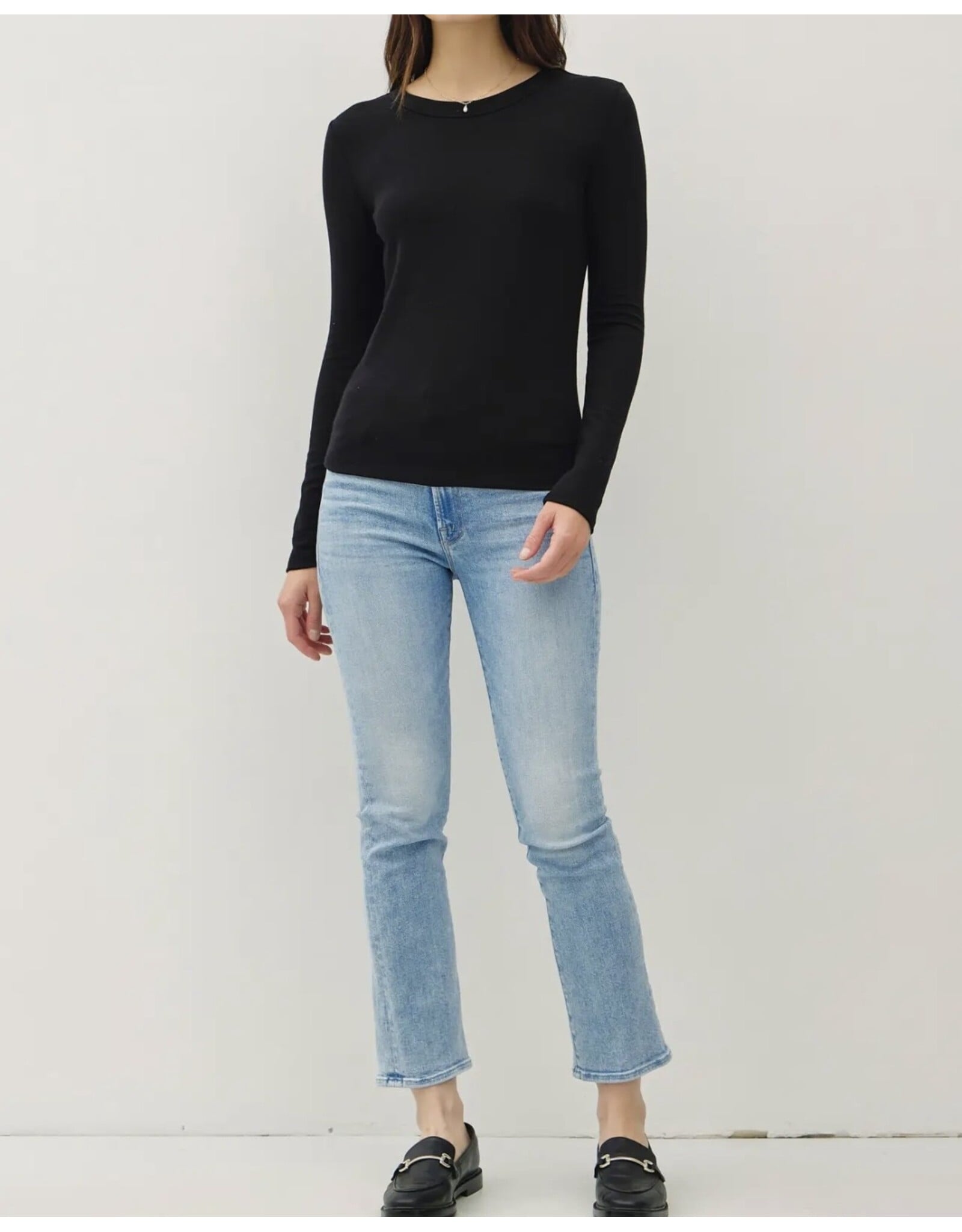 Round Neck Long Sleeve Knit Top
