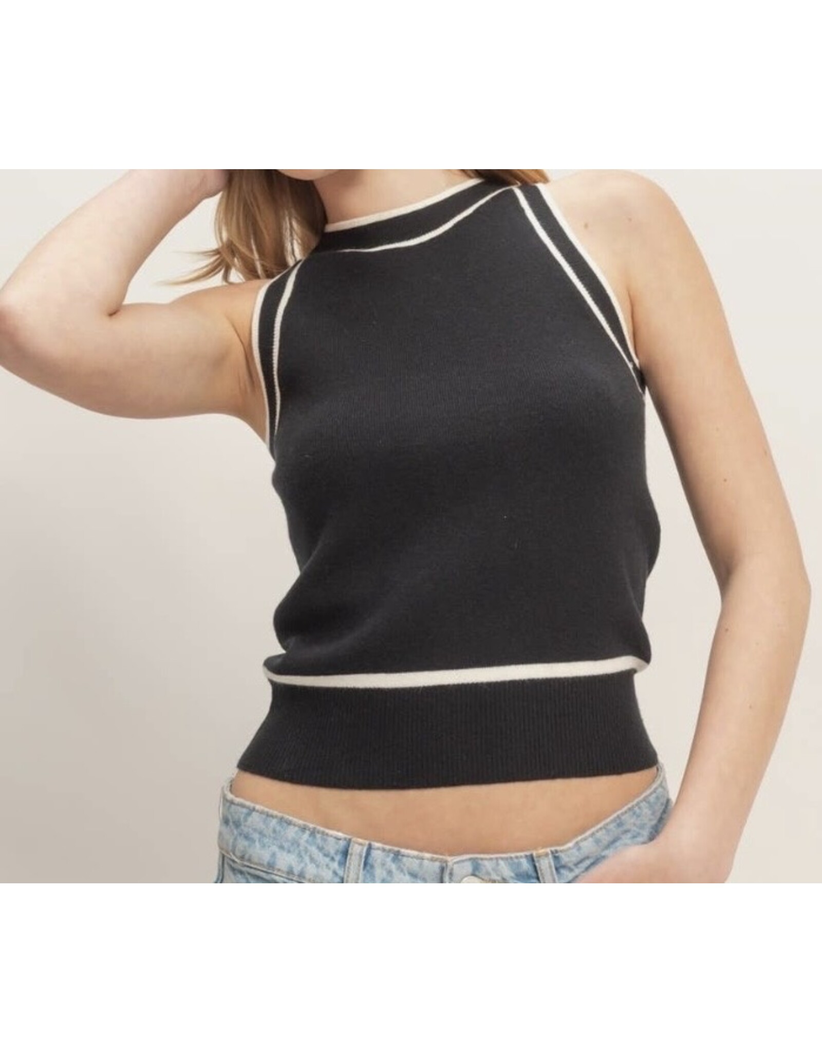 Contrast Trim Sleeveless Ribbed Top