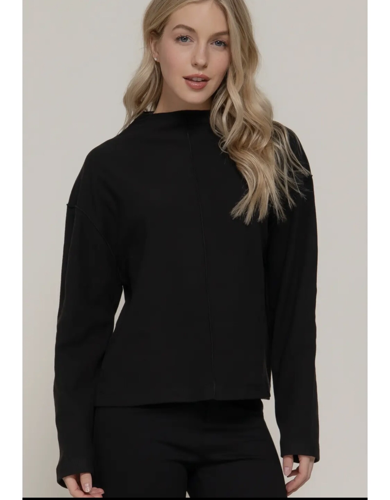 Brushed rib l/s top w/ visible seams