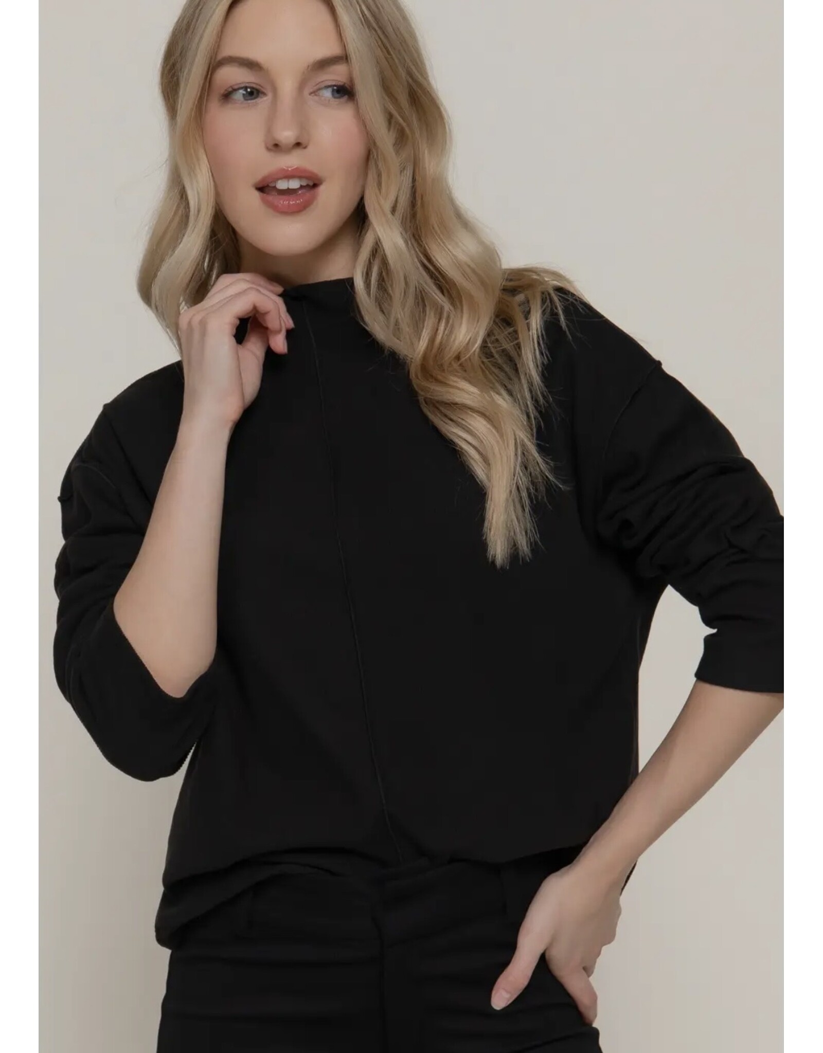 Brushed rib l/s top w/ visible seams