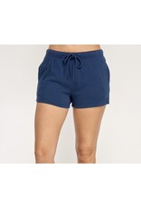 Fleece shorts with pockets