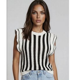 Black/White Ruffle Slv Knit Top