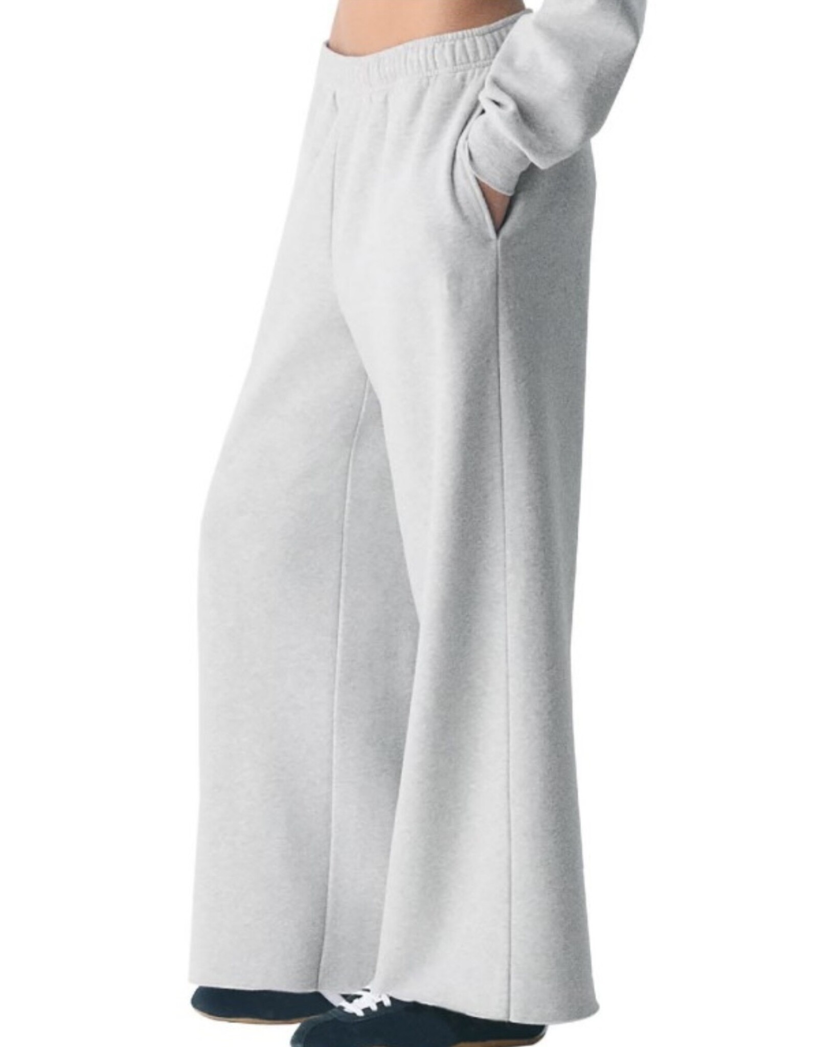 Oversized Mid Rise Sweatpants w/ raw hem