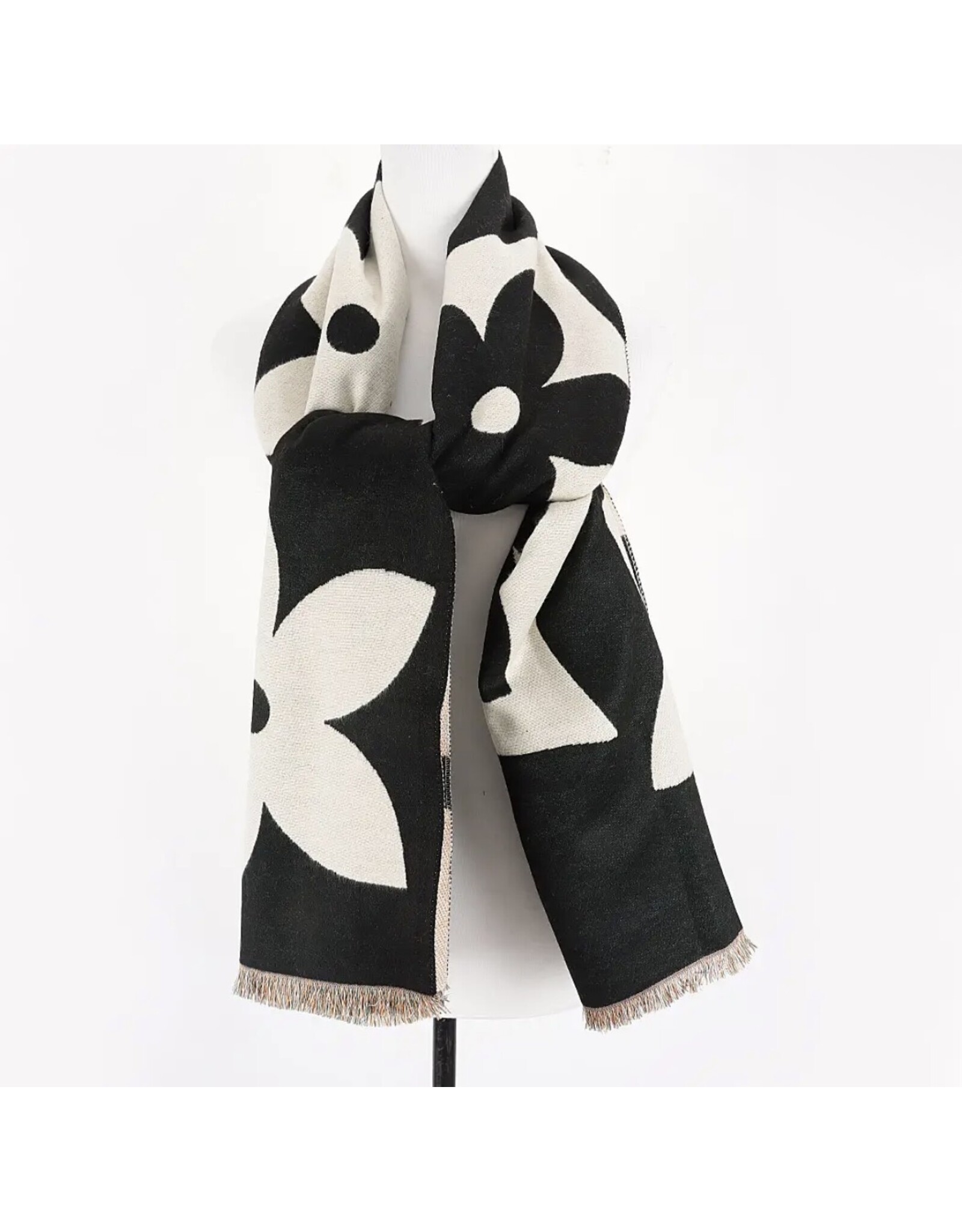 Scarf with luxury design