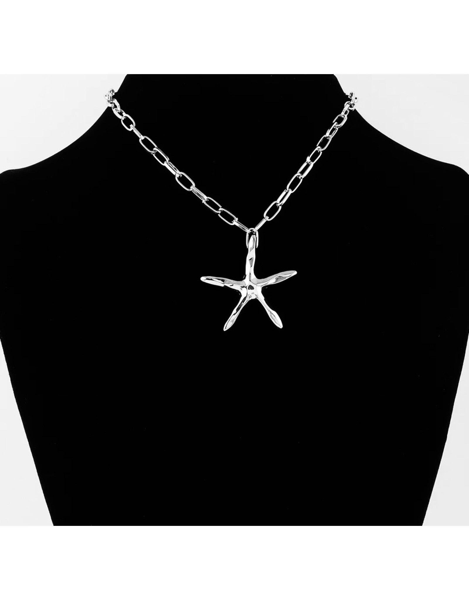 Starfish link chain necklace
