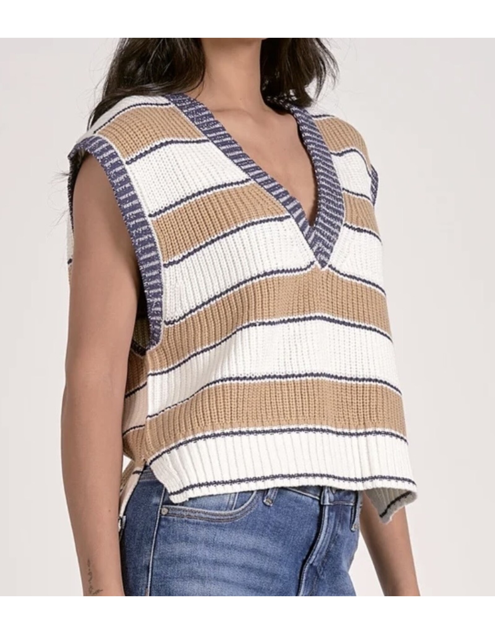 Elan Elan Slate Sleeveless Sweater