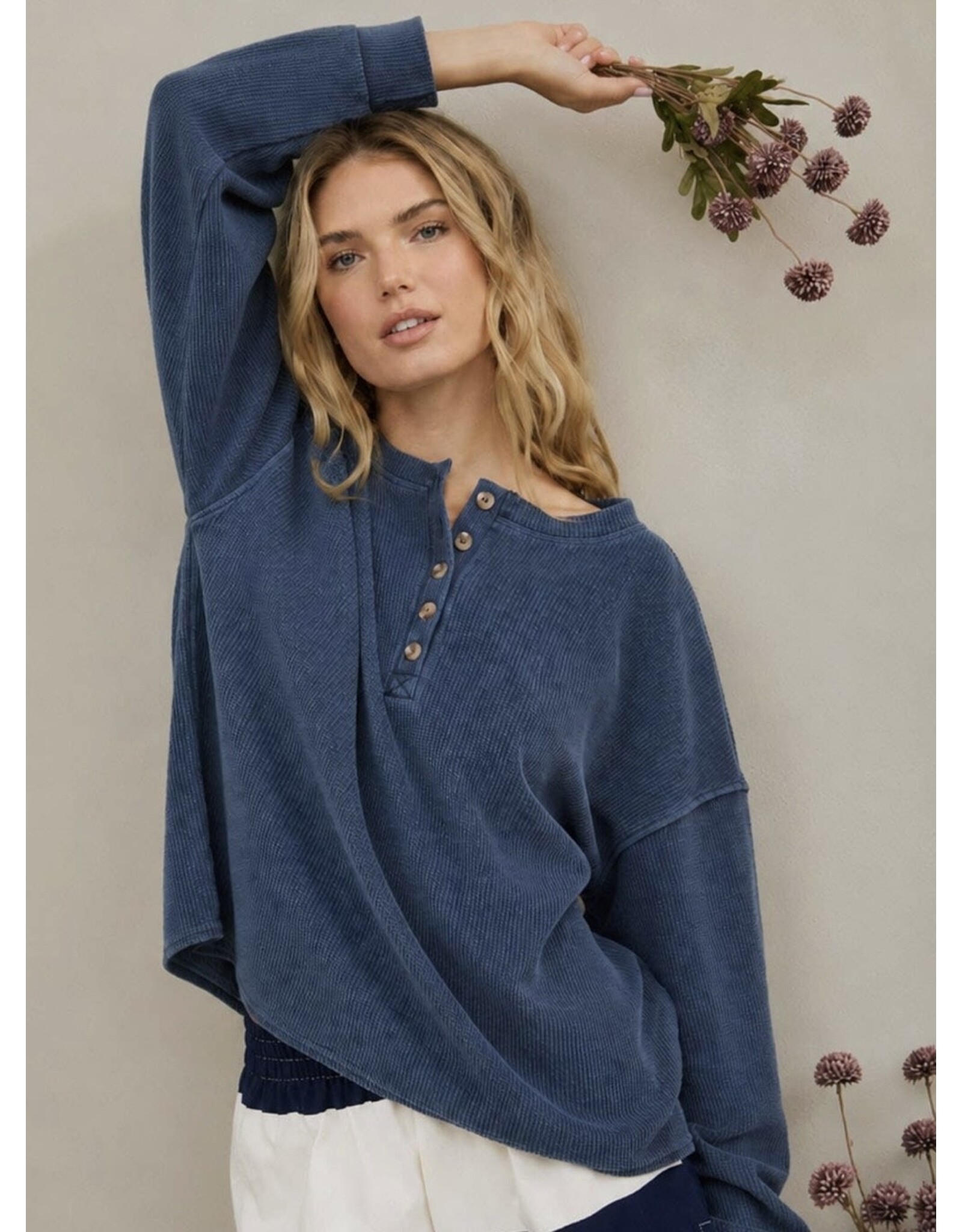 Blu pepper Henley boxy L/S knit top