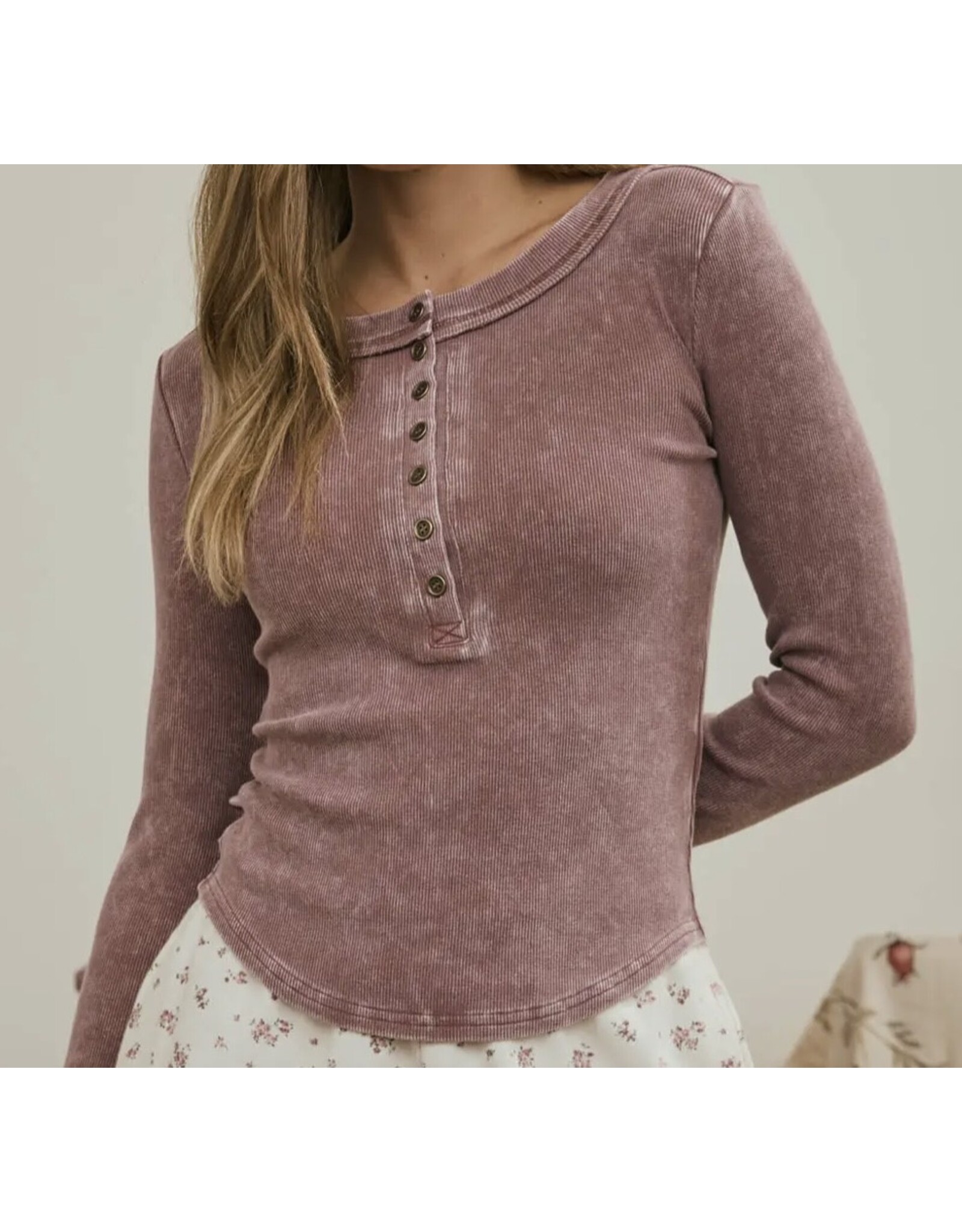 Blu pepper Washed Henley L/S Knit Top